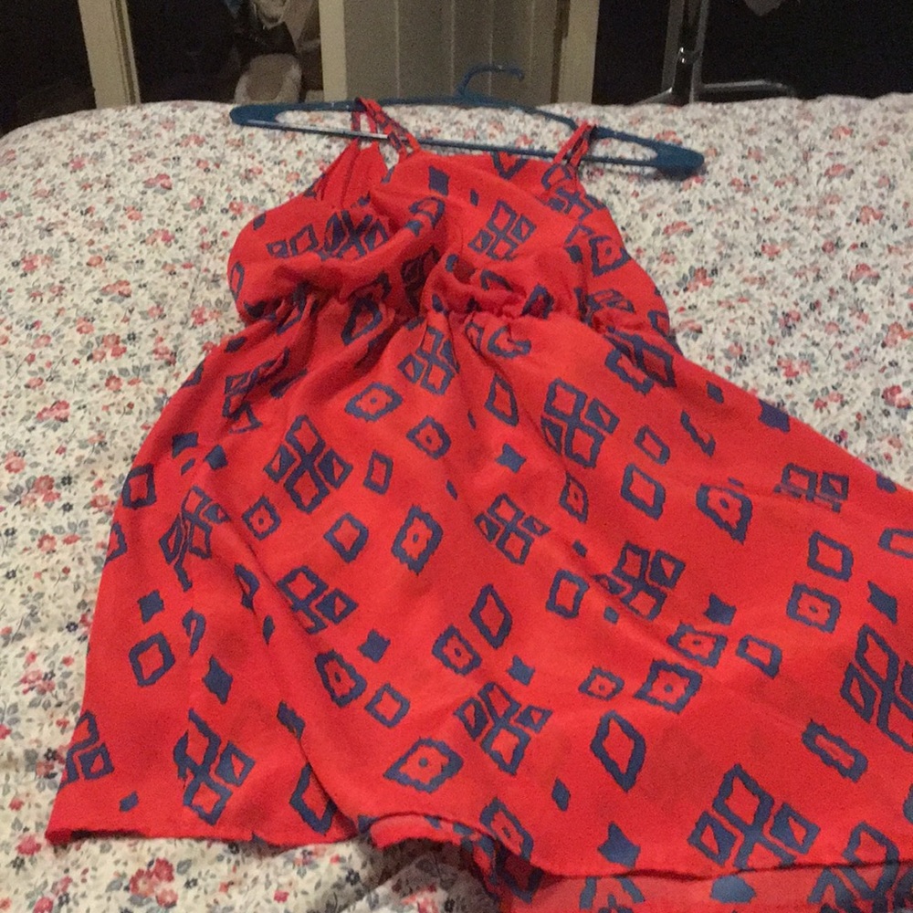 Dress - Picture 2 of 3